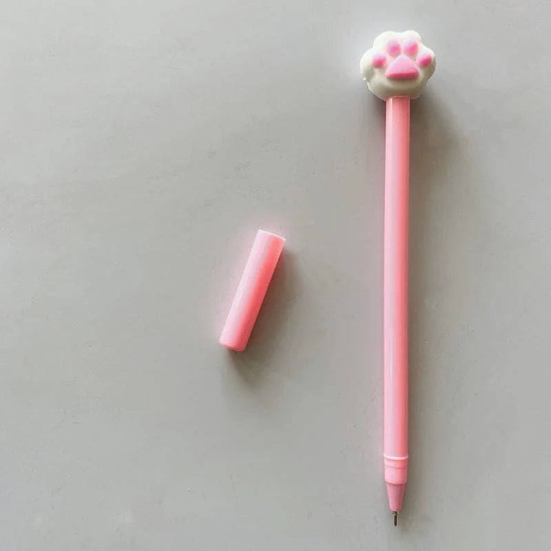 Set of 10 stationery items in the shape of cat paws