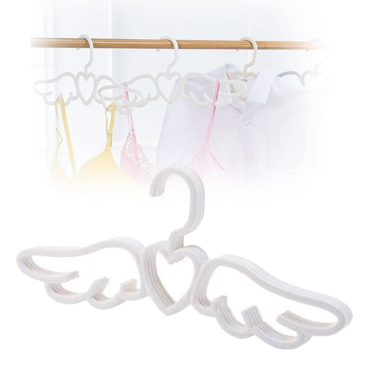 Set of 5/10 hangers in the shape of a winged heart