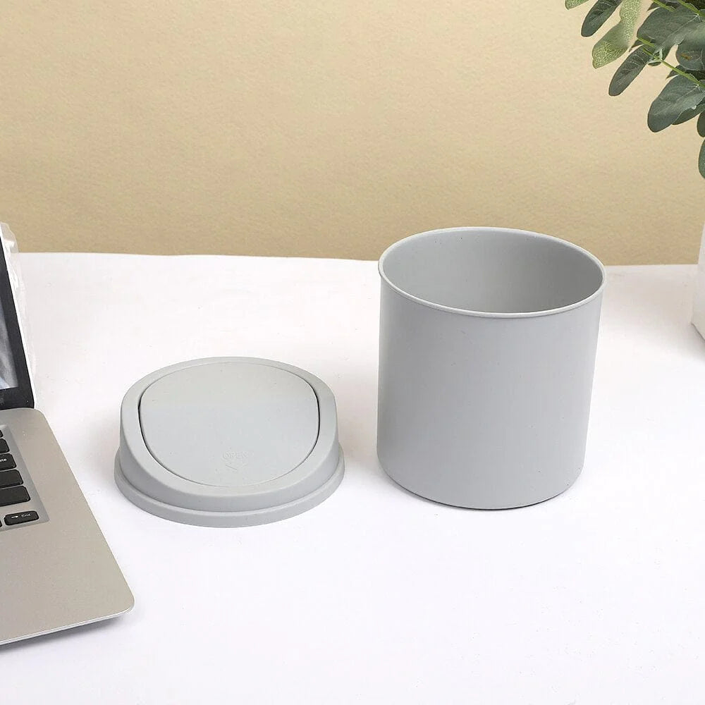 Pastel office mini trash can