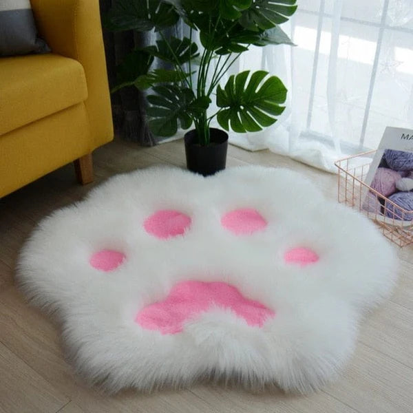 Tapis moelleux en forme de patte de chat