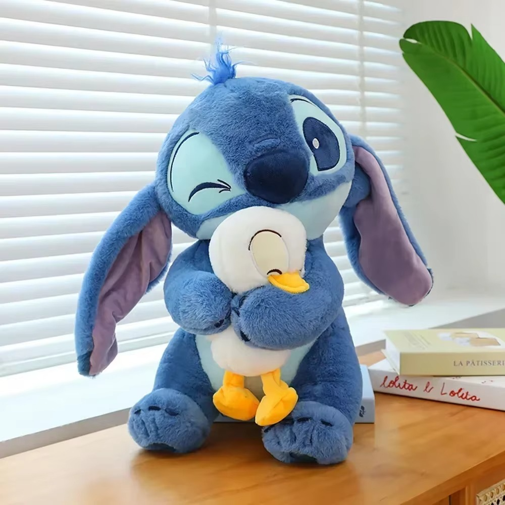Peluche Stitch avec canard kawaii 30cm