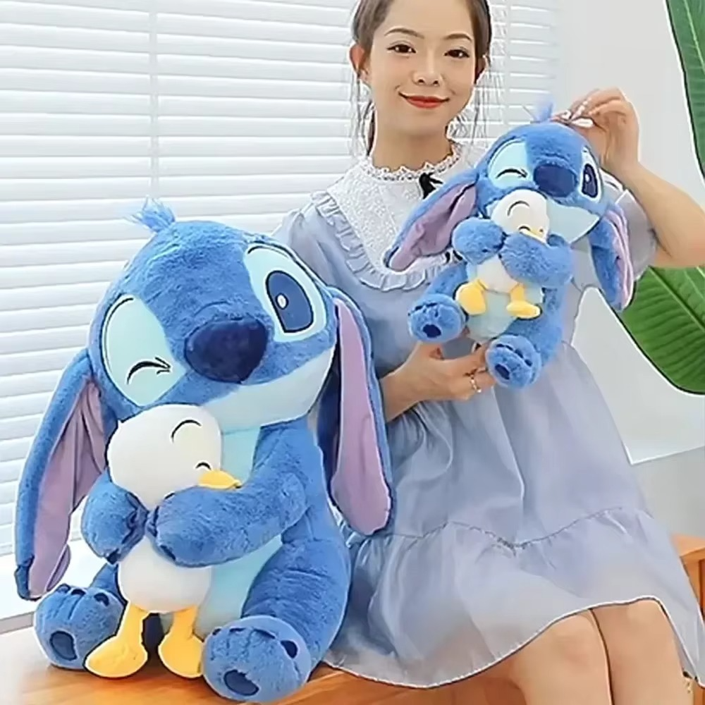 Peluche Stitch avec canard kawaii 30cm