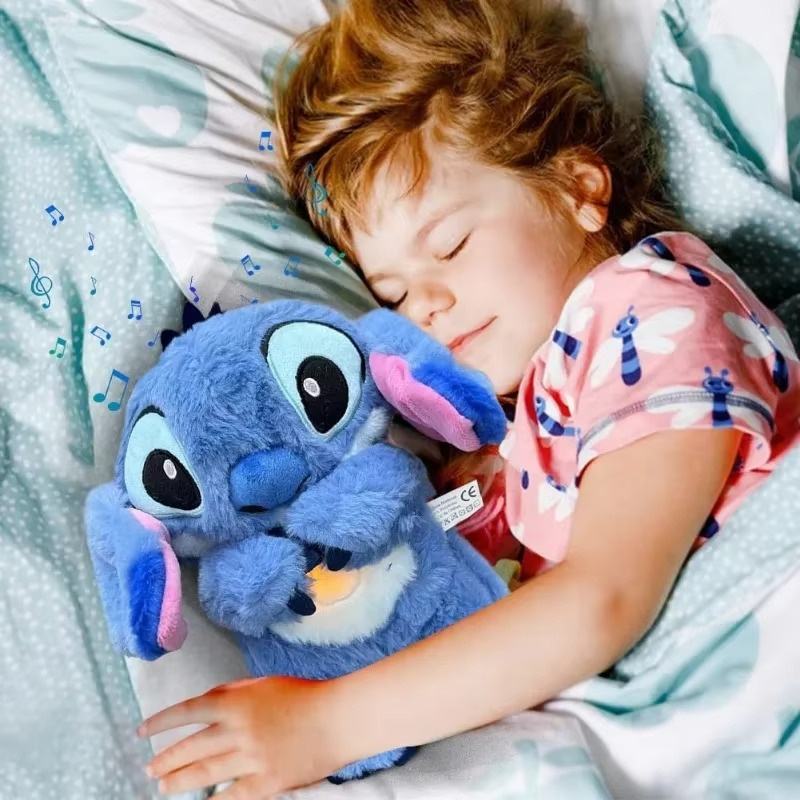 Peluche veilleuse musicale bébé Stitch